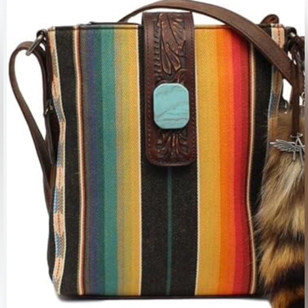 ANGEL RANCH NWT SERAPE Concealed Carry cross body purse